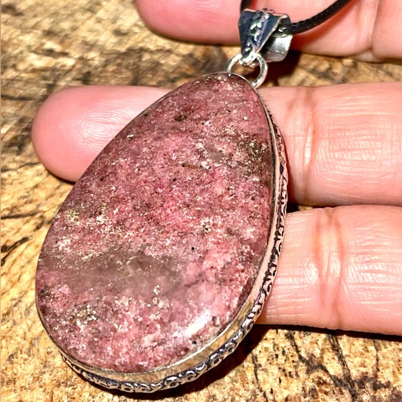 Chunky Rhodonite Pendant 2 1/2” - Picture 4 of 13